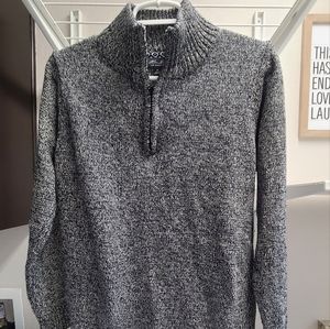 Men's pullover sweater